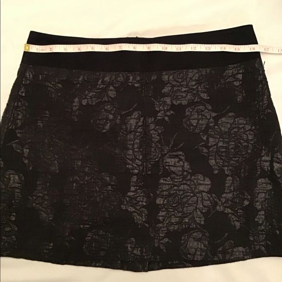 BCBGirls Mini Skirt - Picture 4 of 6